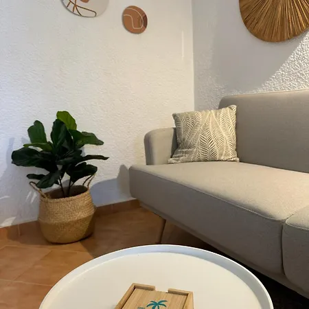 Little Oasis Apartment *